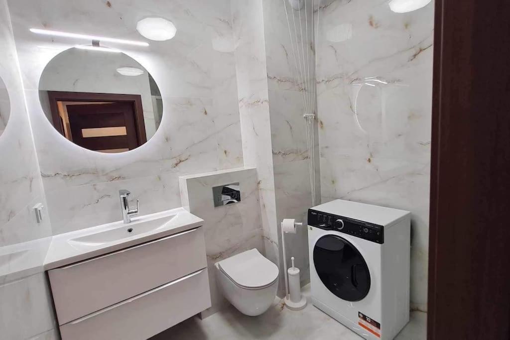 Mily, Nowy, Luksusowy Apartament Apartment Przemysl Exterior photo
